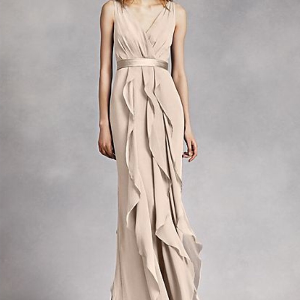 David’sbridal Vera wang champagne bridesmaid dress